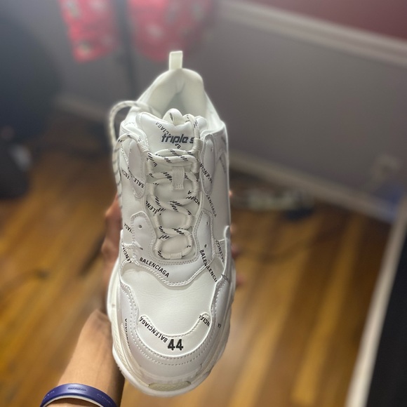 Balenciaga triple S - Picture 1 of 5